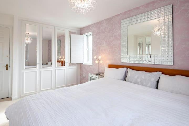 Bienvenue In Newhaven Luxury Superking Or Standard Or Budget Rooms Esterno foto